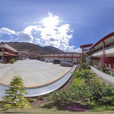 Hotel El Vuelo Del Condor Tarma Exterior foto