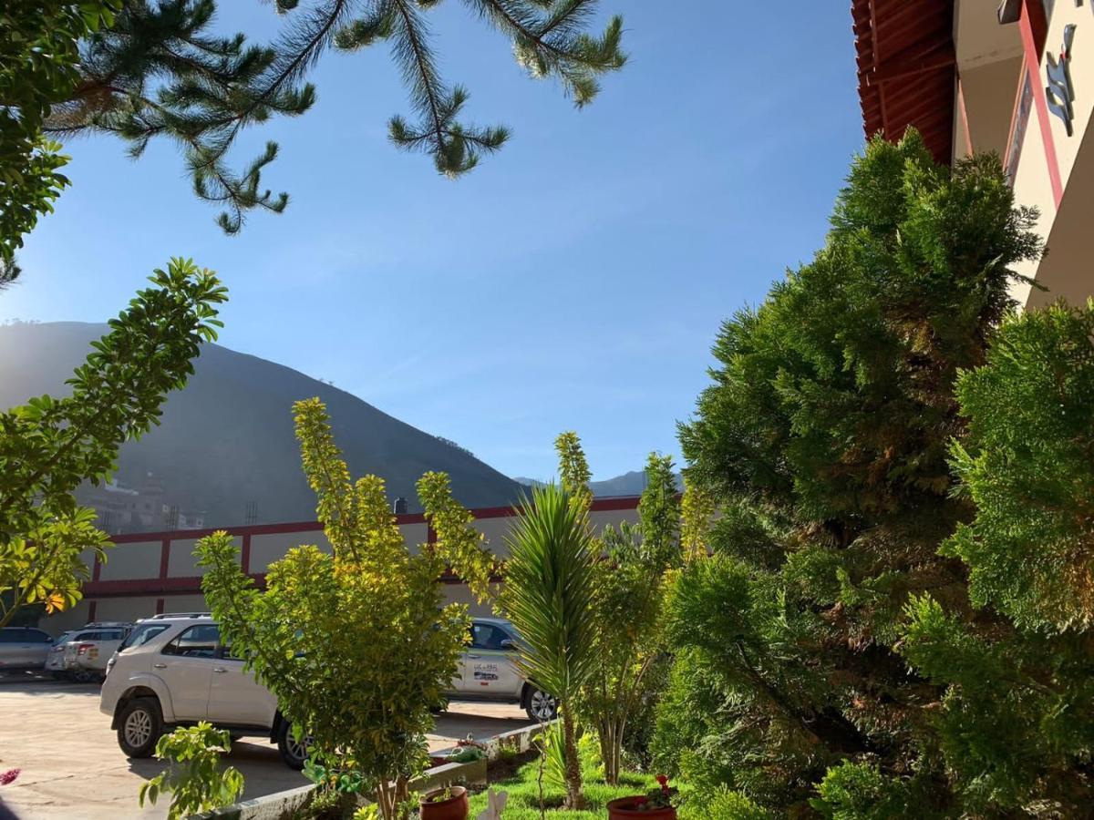 Hotel El Vuelo Del Condor Tarma Exterior foto